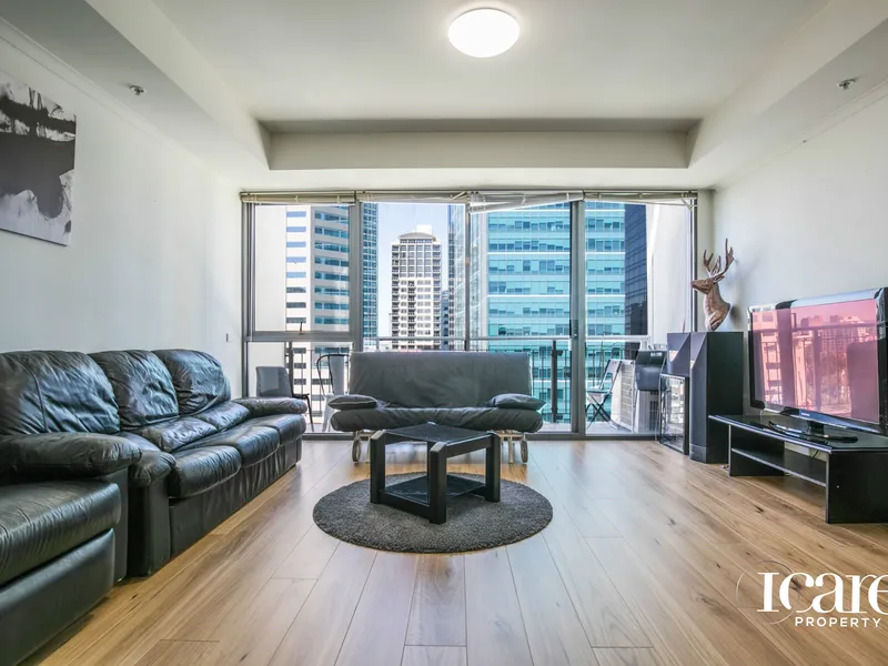Stylish City Apartment with Spectacular Views