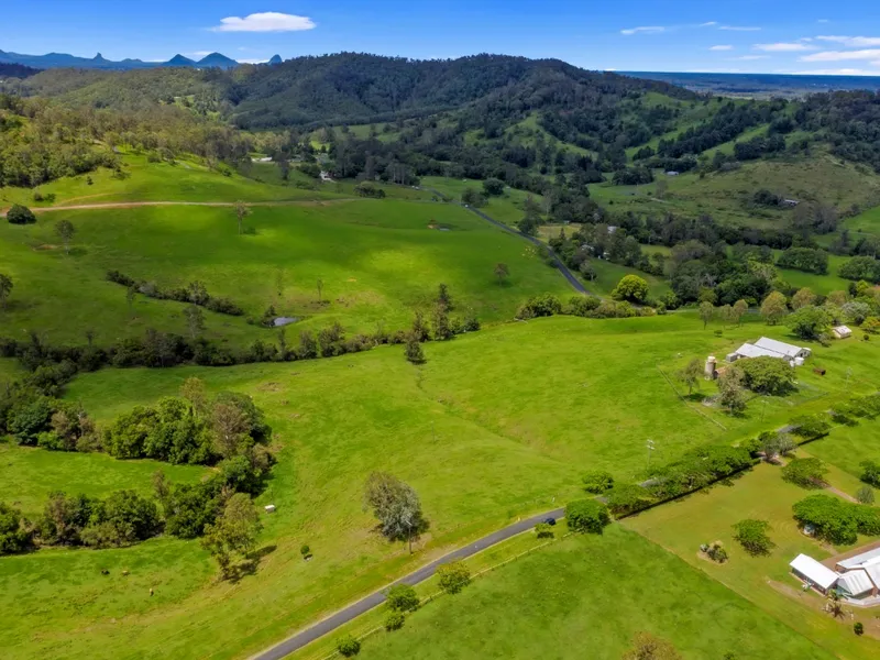 3.965 to 18.22 ha - Rural land is now available in Rocksberg!