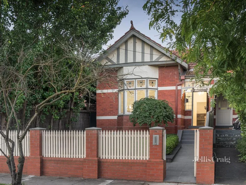 Edwardian elegance in a perfect parkside precinct
