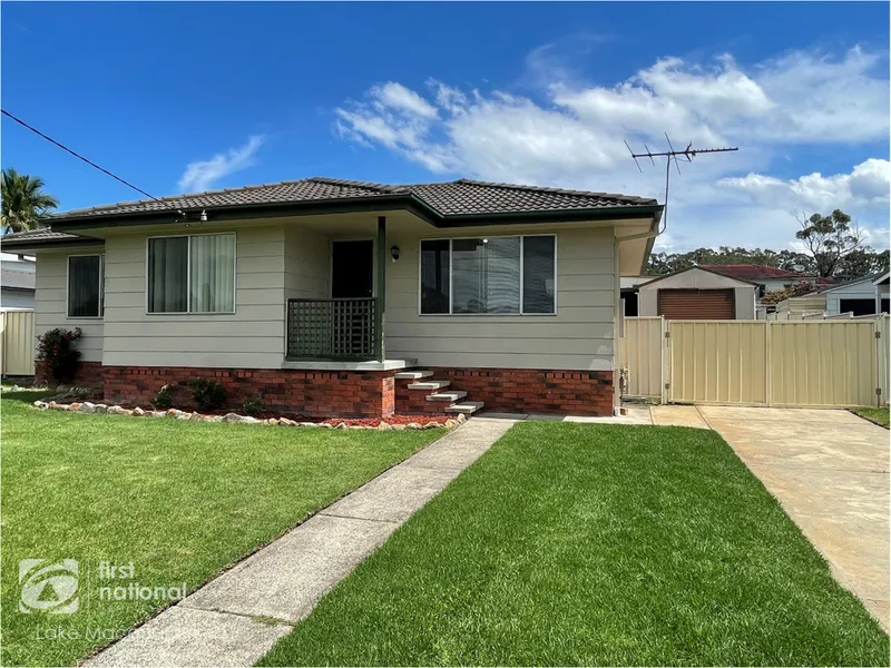 TIDY IN QUIET CUL-DE-SAC LOCATION