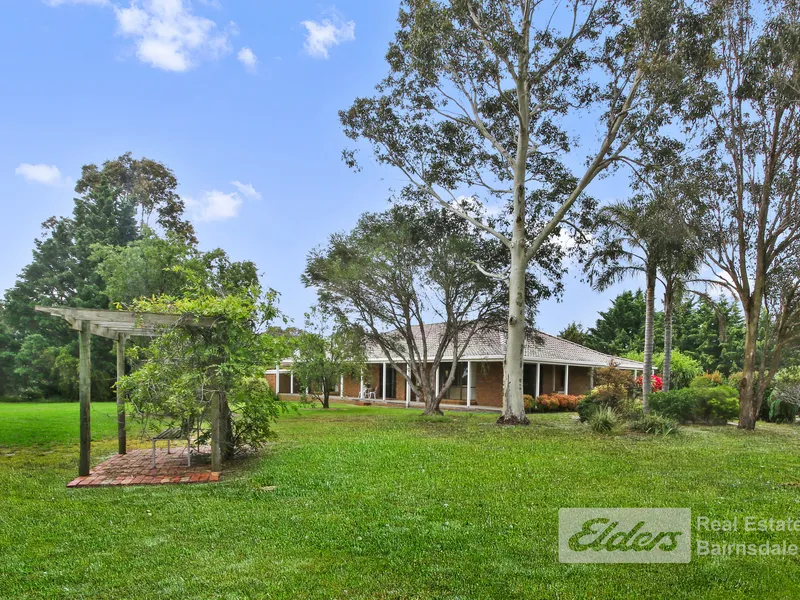 BALFOURS ROAD - ROOM TO MOVE SO CLOSE TO TOWN