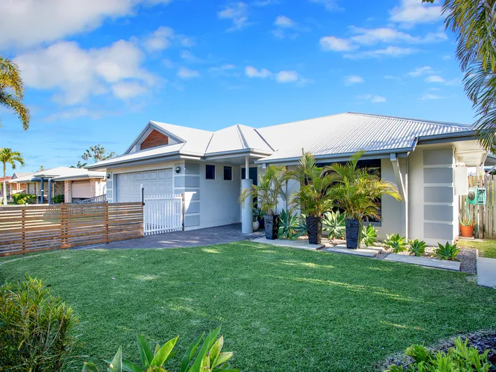 PRICE REDUCED!  FAMILY LIVING CLOSE TO BEACH!