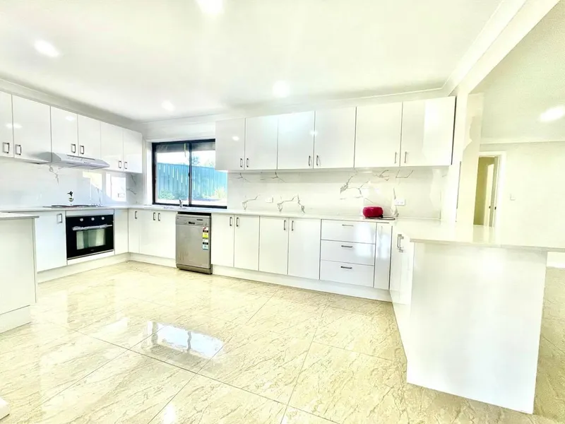 ****UNDER OFFER, OPEN HOUSE CANCELLED*** Get yourself away from building stressors. This home gives you the value of the brand new home.