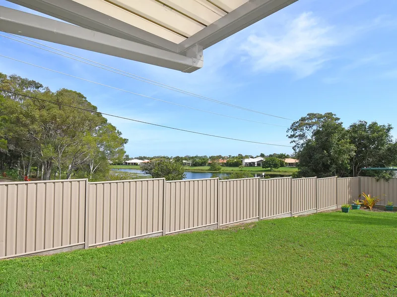 CLOSE TO THE BEACH WITH LAKE VIEWS!