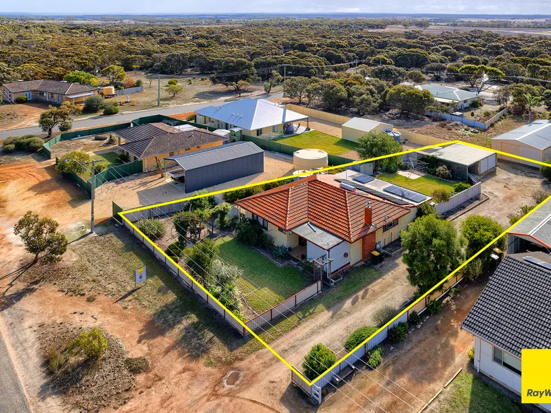 Country Town Living at it's Best