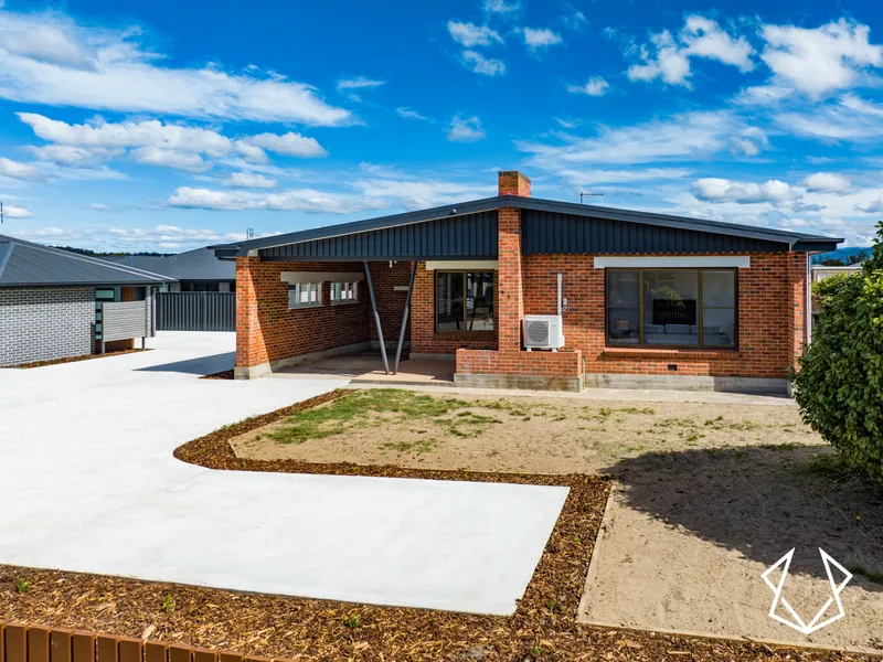 Fully Renovated Gem in Latrobe!