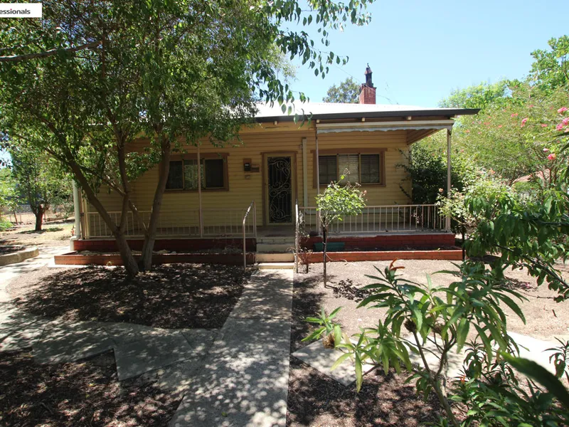 Charming Country Cottage