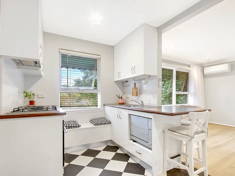 Gorgeous Cottage Style Granny Flat