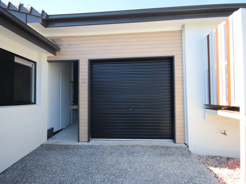 NEWLY RENOVATED UNIT!!!