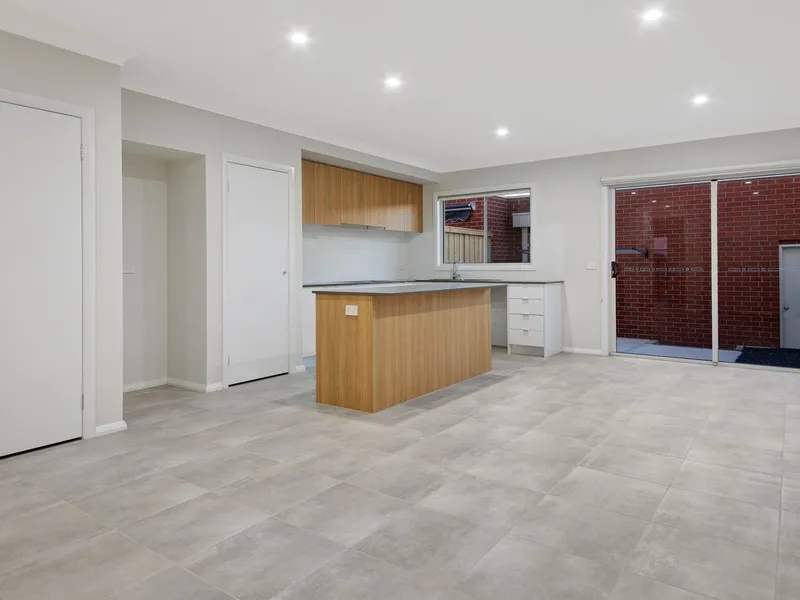 IMPRESSIVE TOWNHOUSE IN A PREMIUM LOCATION!