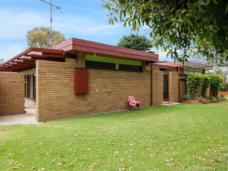 A MEDITERRANEAN GEM IN SMITHS BEACH