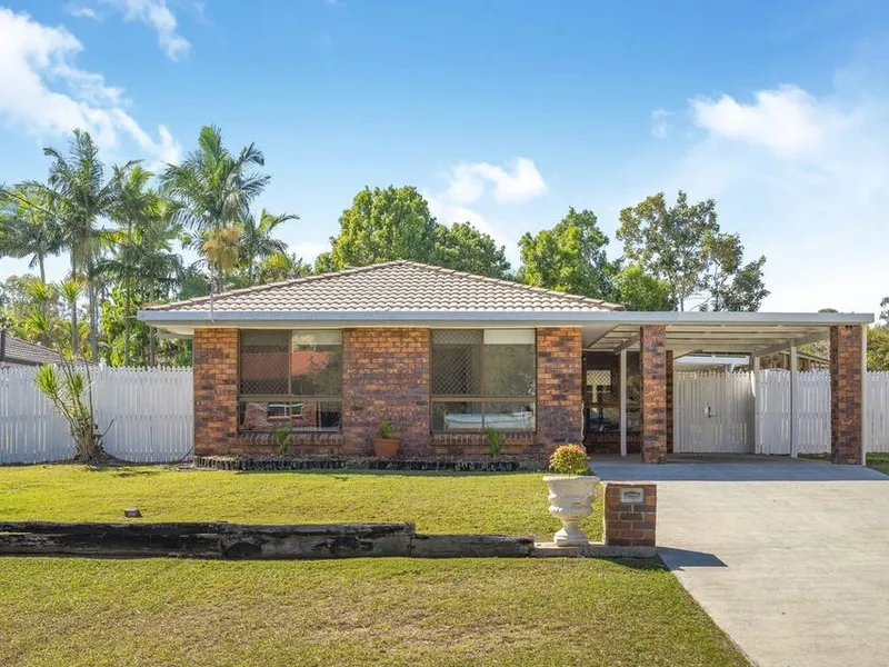 Great family home! In a great position in Alexandra Hills