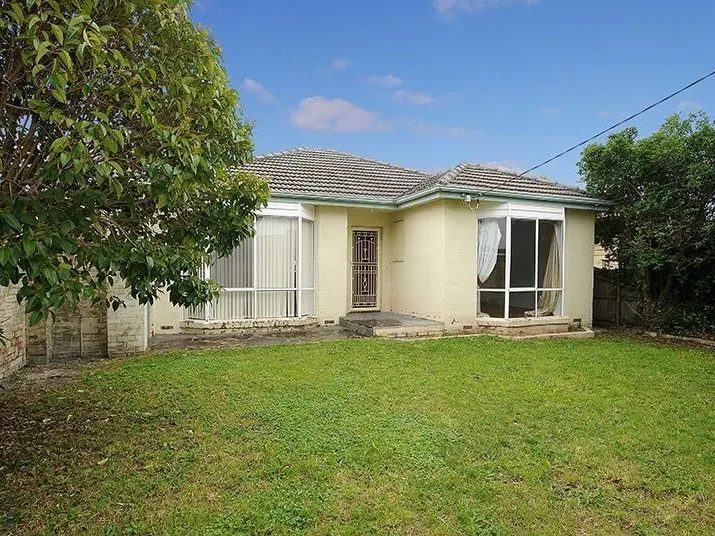 PERFECT THREE BEDROOM FAMILY HOME