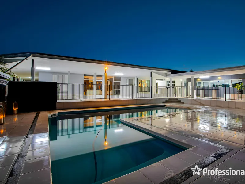 Simply Stunning On Two Hectares