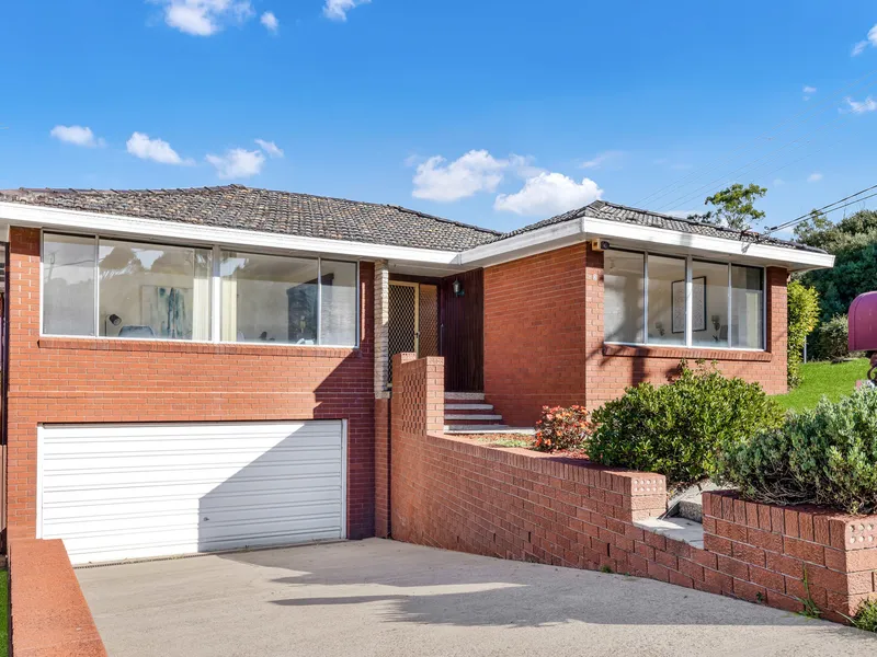 Convenience Meets Potential with this Serene Family Home