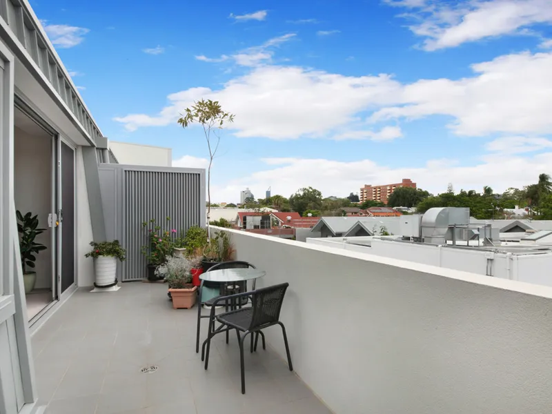 Chic and Contemporary!