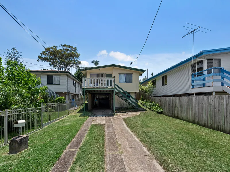 Get ready to roll up your sleeves, time to renovate!