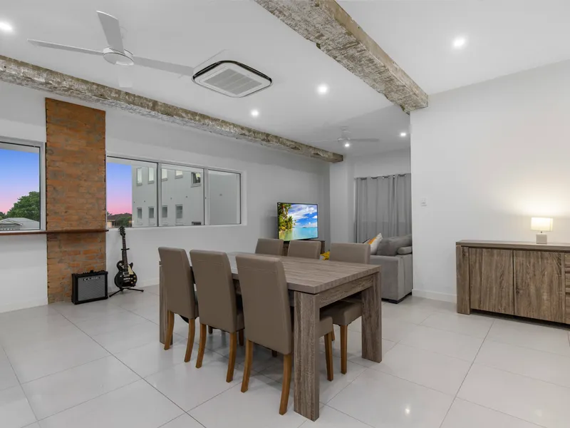 Leisure & Luxury Living in the Heart of North Ward; A True VIP Residence with Elevator + Pool + Gym + BBQ Facilities