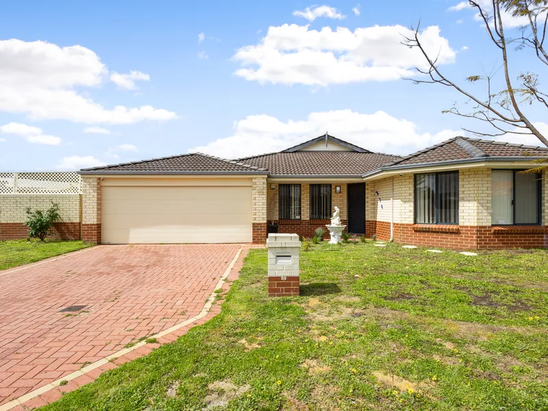 Spacious Family Retreat in Prime Location - Perfect for Growing Families
