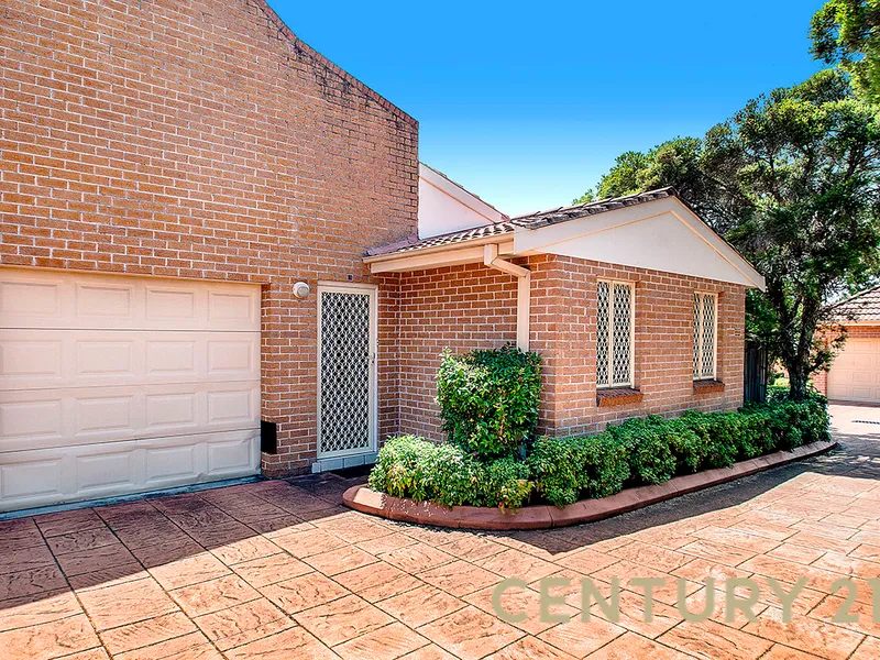 Superb Brick Townhouse