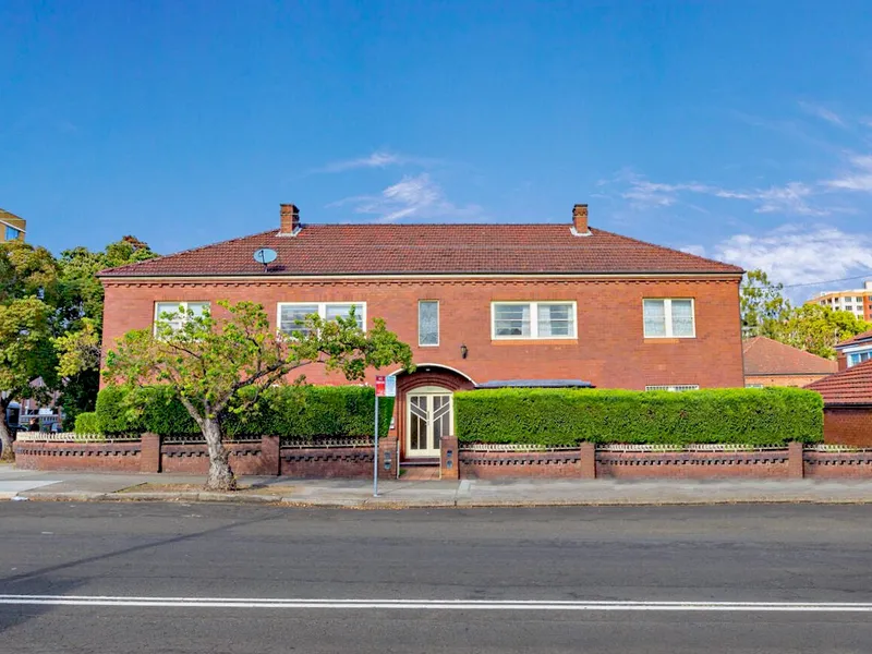 Conveniently Located Two-Bedroom Apartment