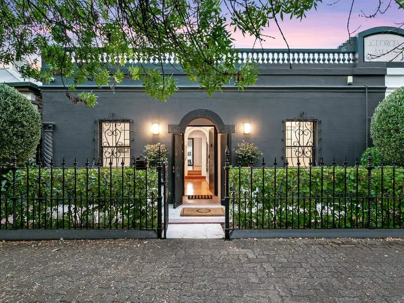 PARISIAN DESIGNER VILLA - GEORGIA MEWS - Designer Villa - Two Luxurious Levels - Torrens Title - Three Bedrooms - Valuable Rear Access - CBD Hotspot