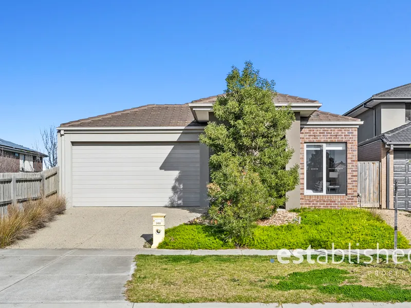 Exceptional Living in Saltwater Coast: Discover 348 Saltwater Promenade