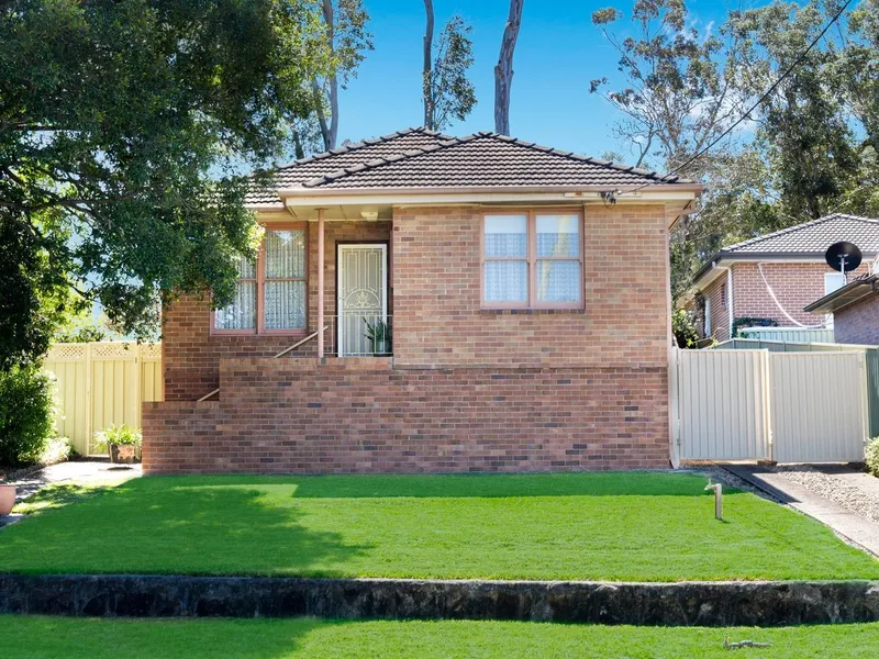 BEAUTIFUL  HOUSE IN  A PEACEFUL LOCATION !!!