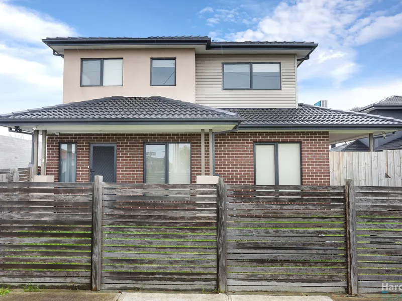 Contemporary Living in an Outstanding Location