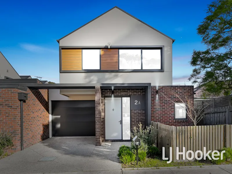 Modern Open Plan Living with Own Street Frontage in Key Locale!