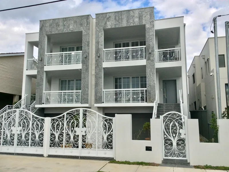 Stunning 4 Bedroom Duplex