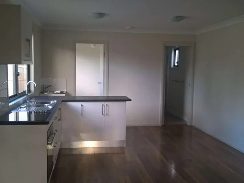 TWO BEDROOM GRANNY FLAT!!!