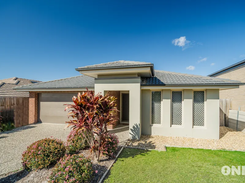 The Perfect Package of Space, Style and Comfort in Outstanding Location!