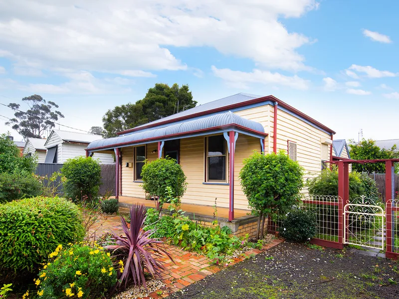 VICTORIAN COTTAGE WITH GREAT POTENTIAL & AFFORDABILITY