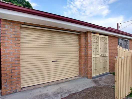 Fully Renovated 5 Large Bedrooms Brick Home & High Rent Income $600 Per Week