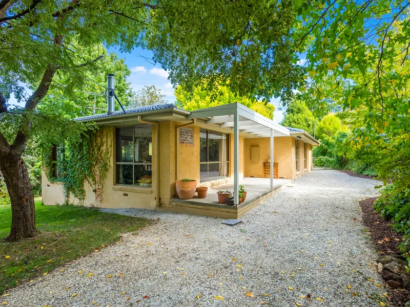 Charming, park-side cottage, exceptional opportunity
