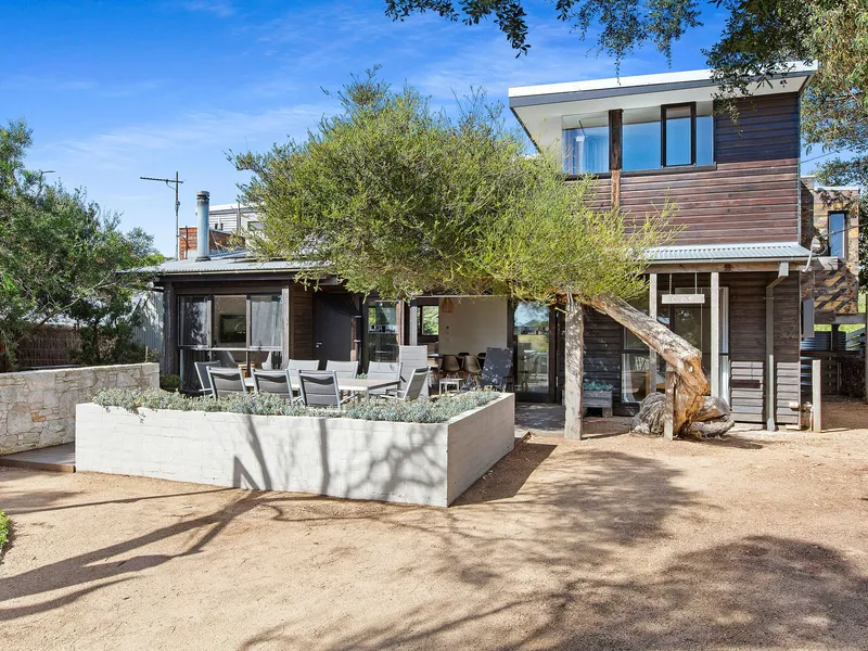 Position Perfect - Fully Furnished