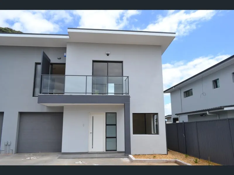 Beautiful Family House within Selective School zone and a few minutes walk to train station!!!!!!