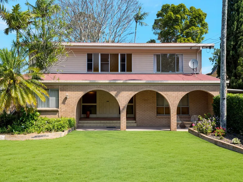 MILLION DOOR STREET WITHOUT THE PRICE TAG - BUY IN THE BEST STREET OF DAISY HILL