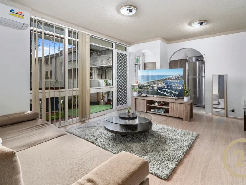 Lovely aspect in a top location