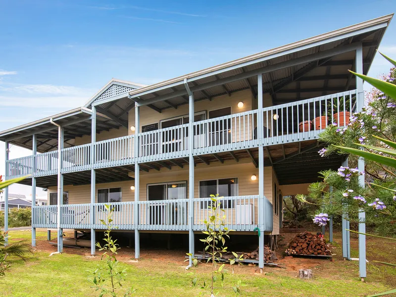 Ocean Side Living in the Whale Lane!