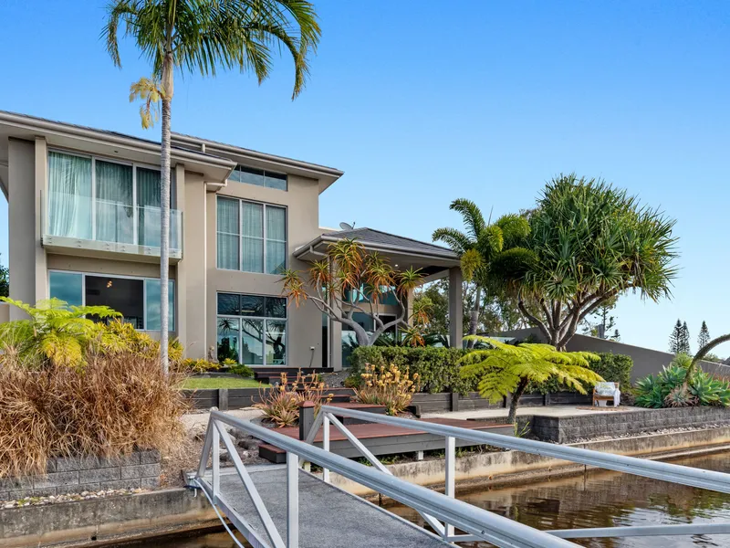 Designer, Prestige Canal Front Residence with Deepwater Access from Your Private Pontoon; Enjoy All The Sunshine Coast Lifestyle Has to Offer and More