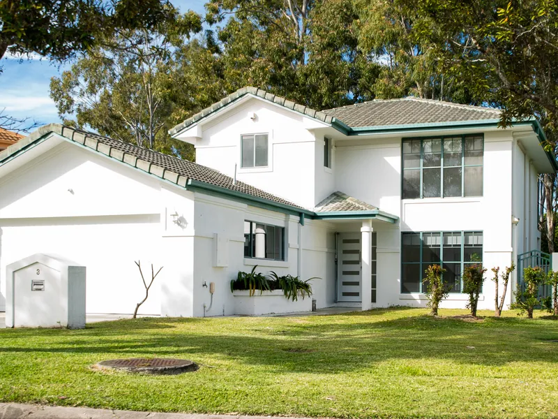 DOWN BY THE RIVER SIDE .... Completely renovated – painted, tiled, new kitchen and bathrooms