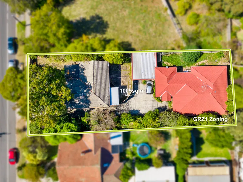 Ringwood SC and GRZ1 zone – two homes, one title!