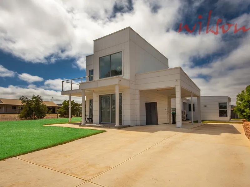Modern Double Storey Oasis on the Coast