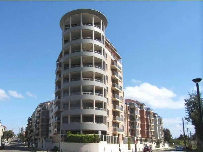 Sundrenched 1 Bedroom 1 Bathroom Apartment