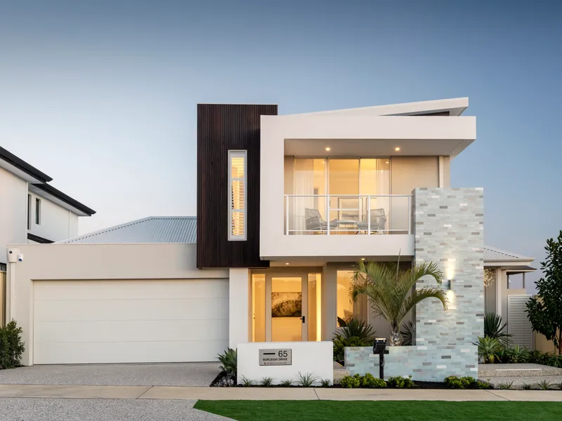 THE CITY - A HOP, SKIP AND A JUMP