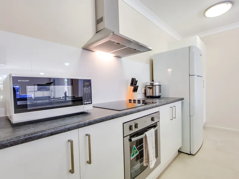 PERFECT ROOMING ACCOMMODATION FOR STUDENTS - CLOSE TO QUT  - 