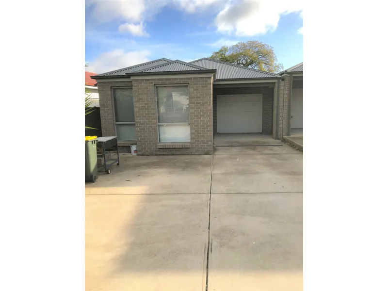 Low Maintenance and Spacious Family Home