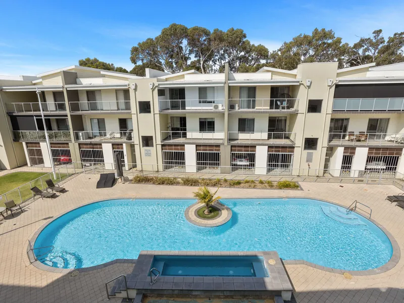 Fantastic 2 Bedroom, 2 Bathroom Apartment